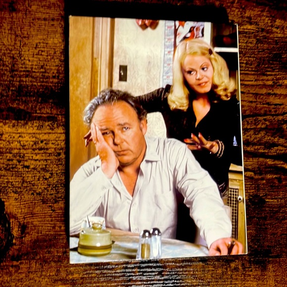 ALL IN THE FAMILY- SEASONS 3 & 4 - Picture 6 of 6